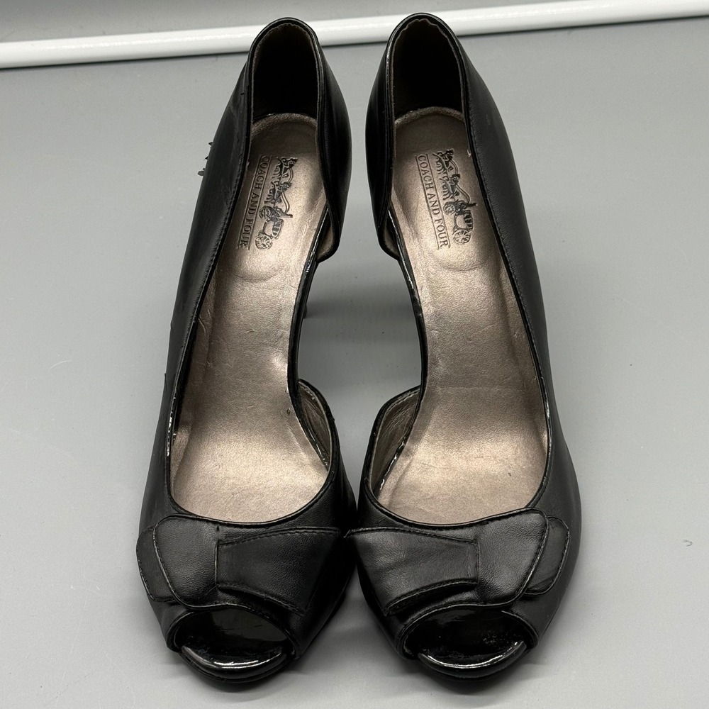 Coach and Four Womens Black Peep Toe d'Orsay Bow Stiletto Heels Size 8 Luxury - Picture 3 of 12